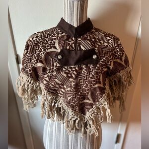 Vintage Western Style Capelet